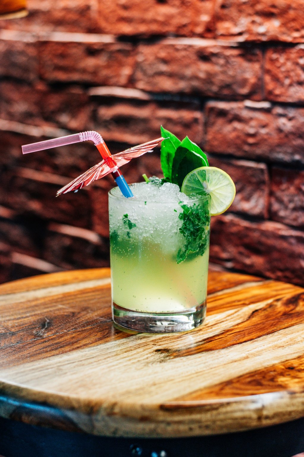 mocktail vs. cocktail